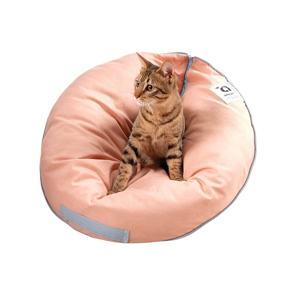 The Ibiyaya Snuggler Pet Nook - Playful Peach