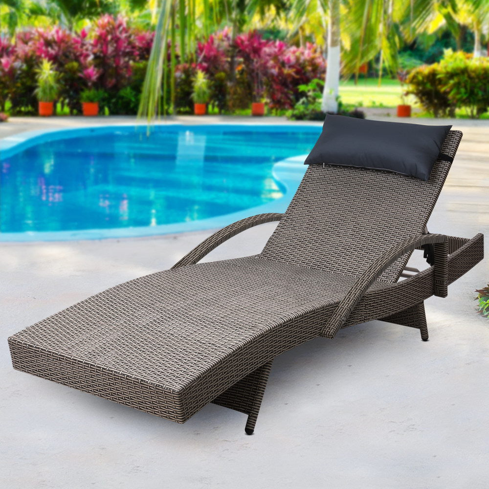 Grey Outdoor Sun Lounge Furniture Day Bed Wicker Pillow Sofa Set