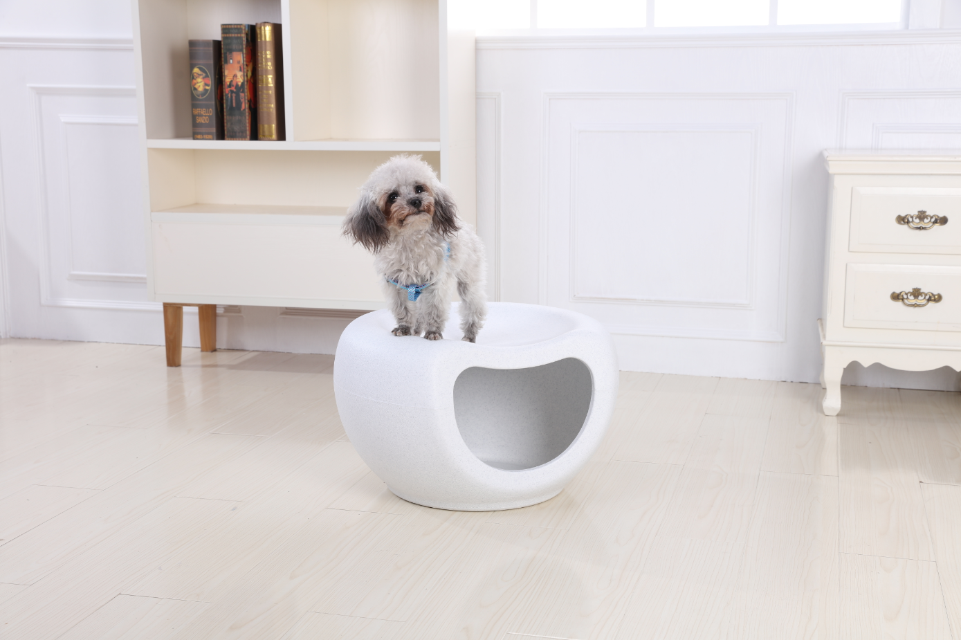 Small Pet White Cave Bed